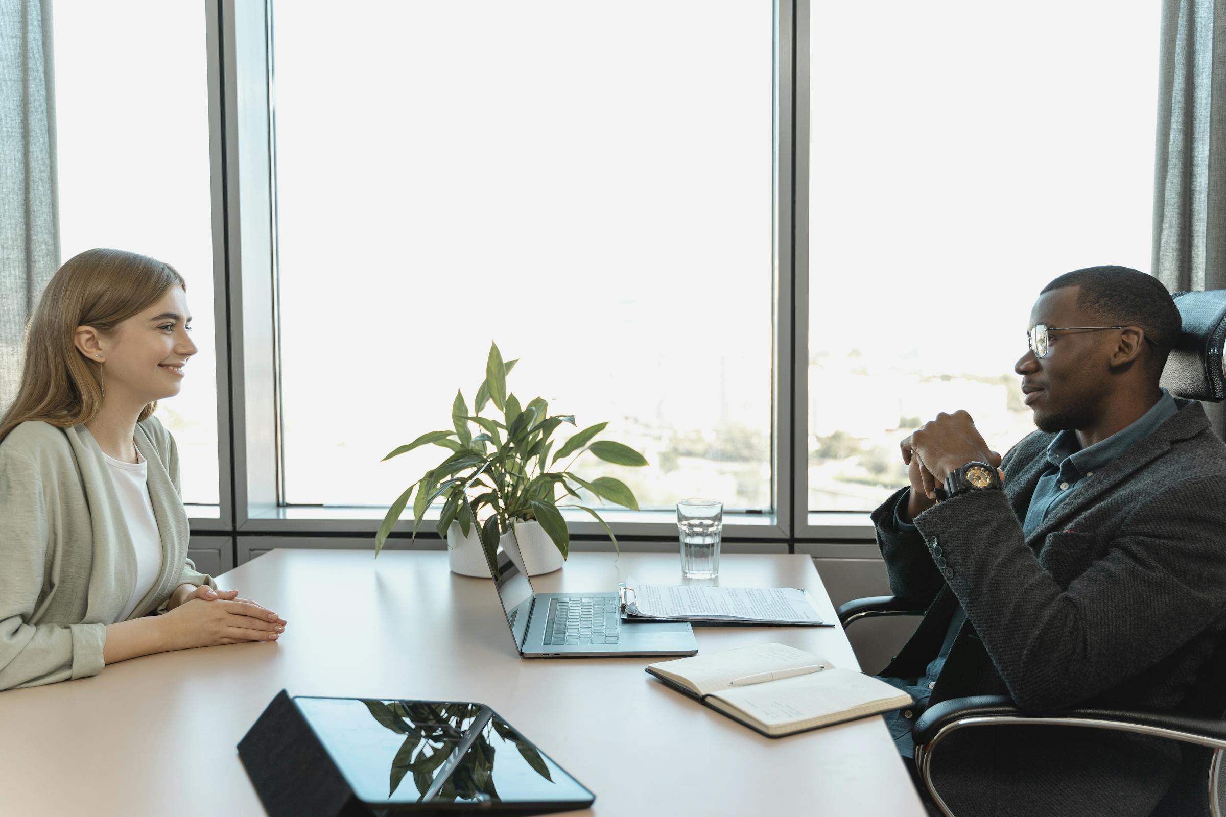 Abundant Career Opportunities in Slovenia: Top Companies Hiring Now - Melhores oportunidade de emprego na Eslovênia