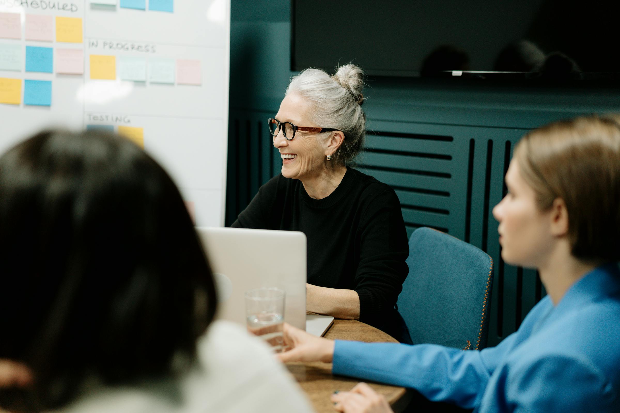 Unlocking Career Opportunities: A Deep Dive into Estonias Leading Companies - Melhores oportunidade de emprego na Estônia